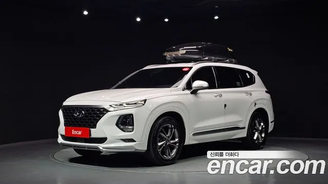 Hyundai Santafe 2019 — photo 1