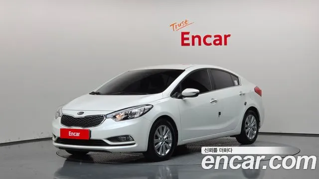 Kia K3 2015 — photo 1