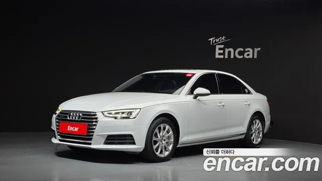 Audi A4 2018 — photo 1