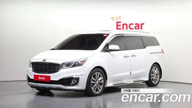 Kia Canival 2018 — photo 1
