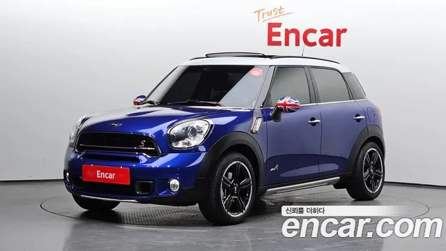 Mini Countryman 2015 — photo 1