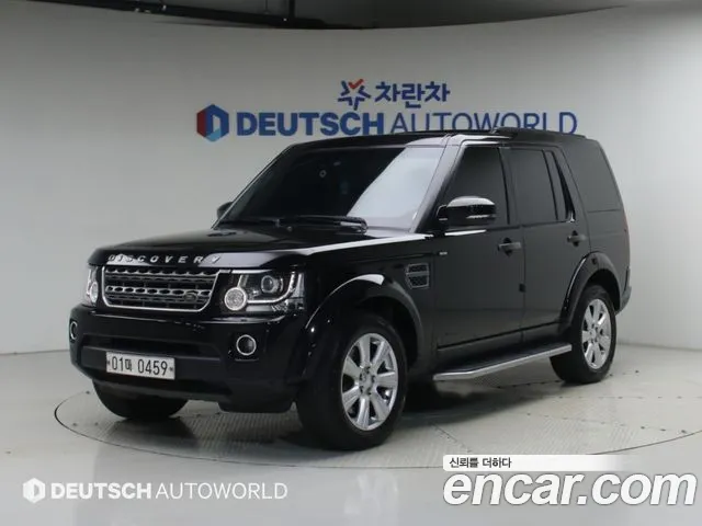 Land Rover Discovery 2016 — photo 1