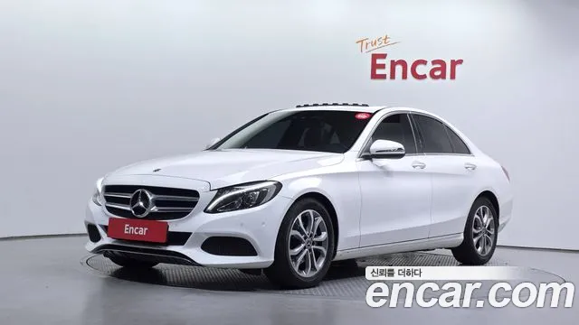 Mercedes-Benz C-Class 2018 — photo 1