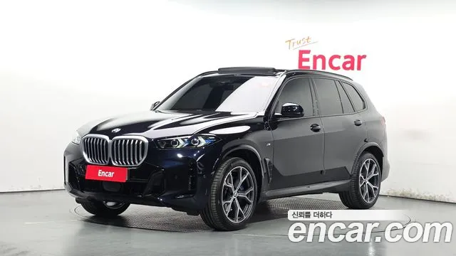 BMW X5 2026 — photo 1