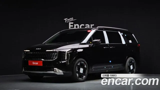 Kia Canival 2027 — photo 1