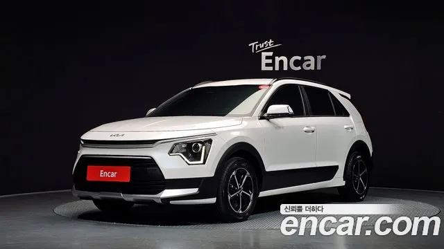 Kia Niro 2025 — photo 1
