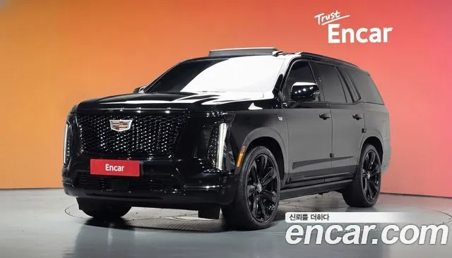 Cadillac Escalade 2025 — photo 1