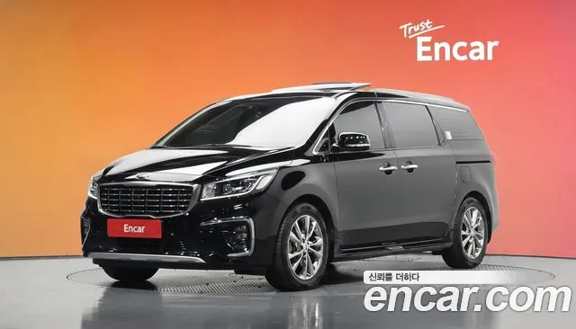Kia Canival 2019 — photo 1
