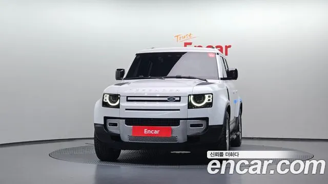 Land Rover Defender 2020 — photo 1
