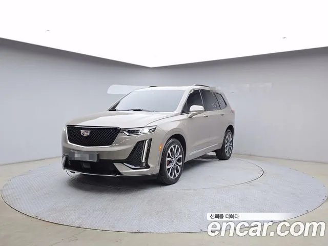 Cadillac XT6 2023 — photo 1