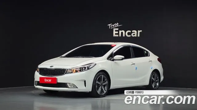 Kia K3 2017 — photo 1