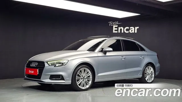 Audi A3 2018 — photo 1