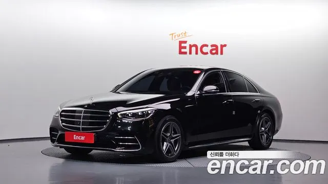 Mercedes-Benz S-Class 2023 — photo 1