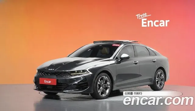Kia K5 2022 — photo 1