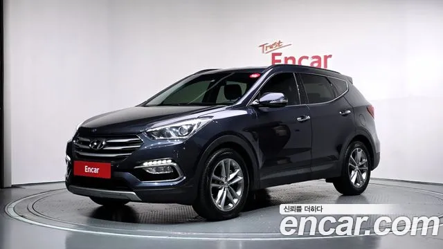 Hyundai Santafe 2016 — photo 1