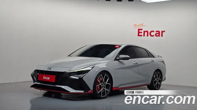 Hyundai AVANTE 2023 — photo 1