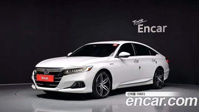 Honda Accord 2021 — photo 1