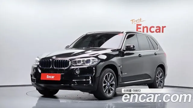 BMW X5 2018 — photo 1