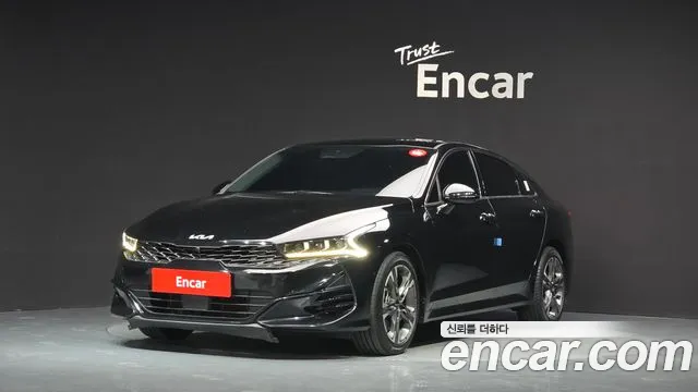 Kia K5 2023 — photo 1
