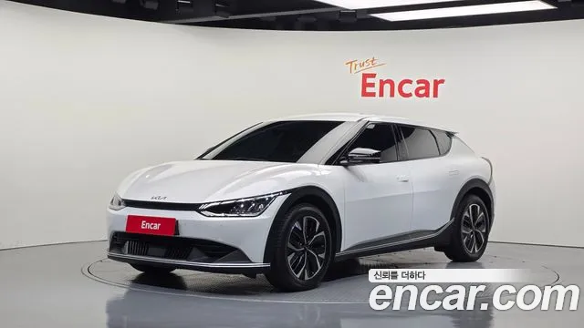 Kia EV6 2023 — photo 1