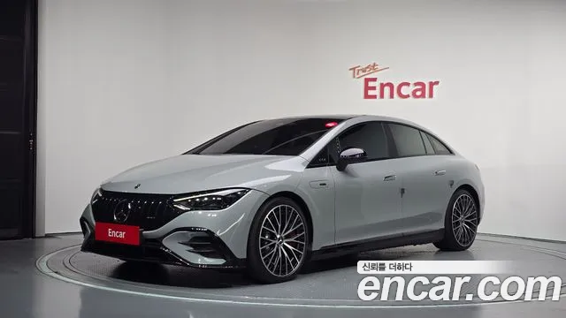 Mercedes-Benz EQE 2023 — photo 1
