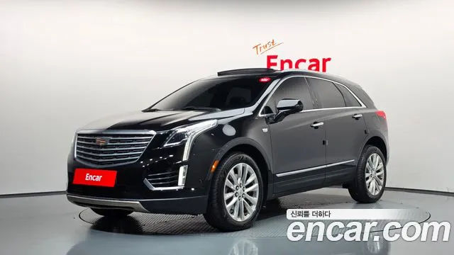 Cadillac XT5 2018 — photo 1