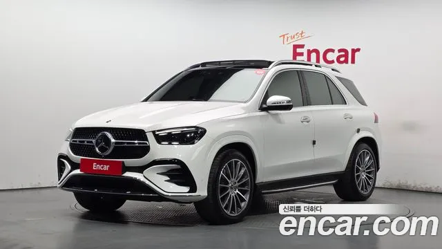 Mercedes-Benz GLE-Class 2024 — photo 1