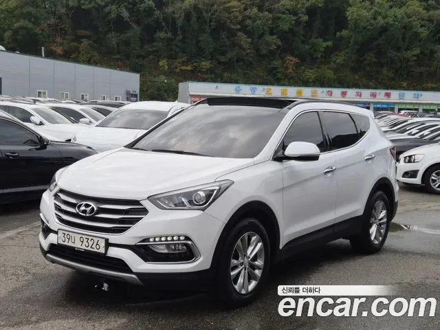 Hyundai Santafe 2017 — photo 1