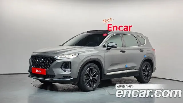 Hyundai Santafe 2019 — photo 1