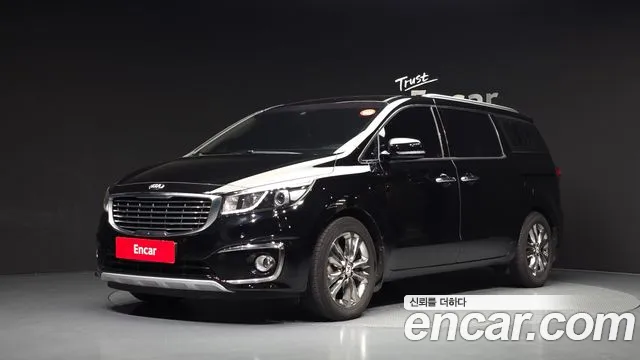 Kia Canival 2016 — photo 1