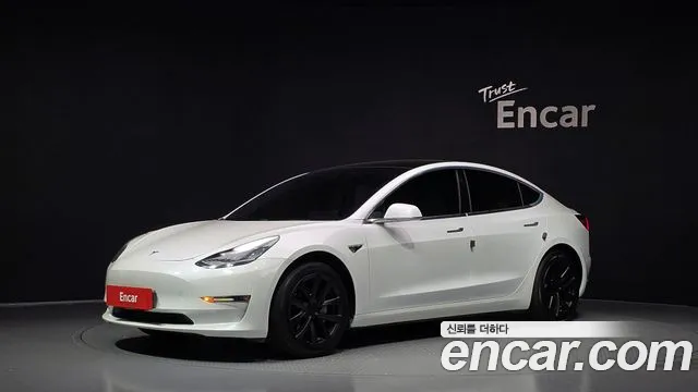 Tesla Model 3 2020 — photo 1