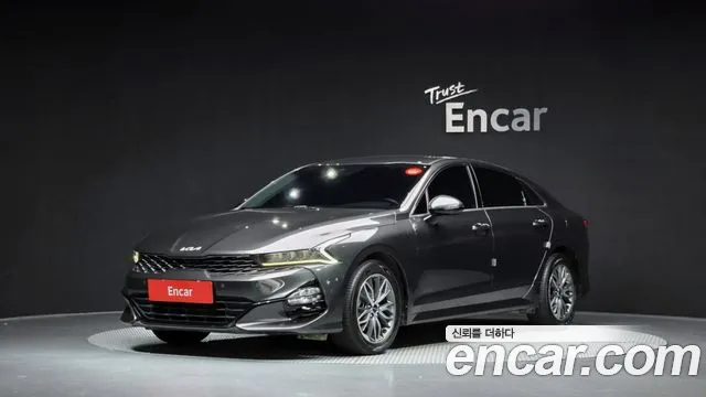 Kia K5 2023 — photo 1