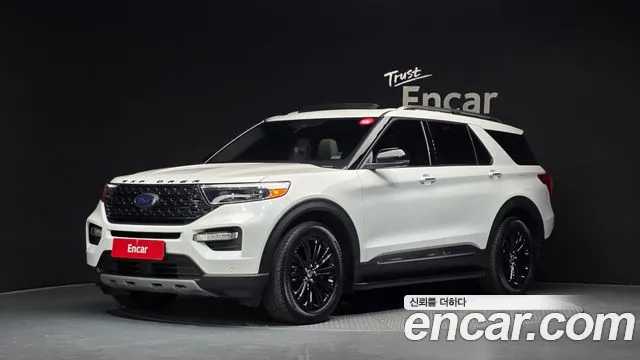 Ford Explorer 2021 — photo 1