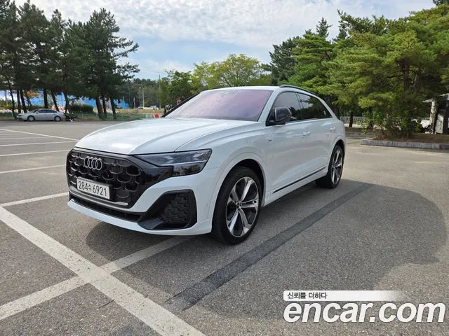 Audi Q8 2026 — photo 1