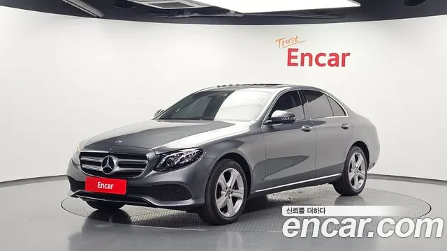 Mercedes-Benz E-Class 2018 — photo 1