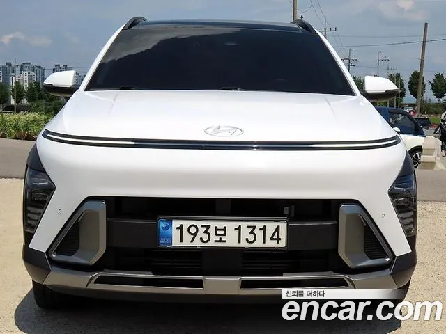 Hyundai Kona 2023 — photo 1