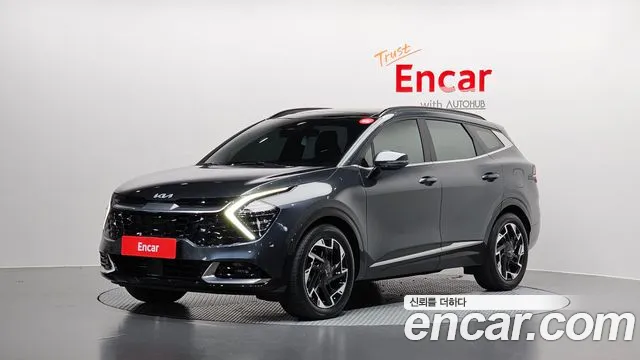 Kia Sportage 2023 — photo 1