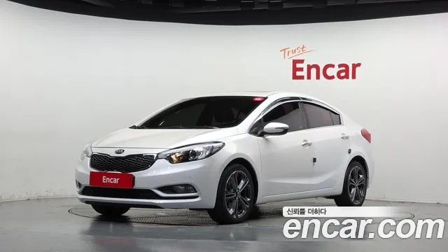 Kia K3 2015 — photo 1