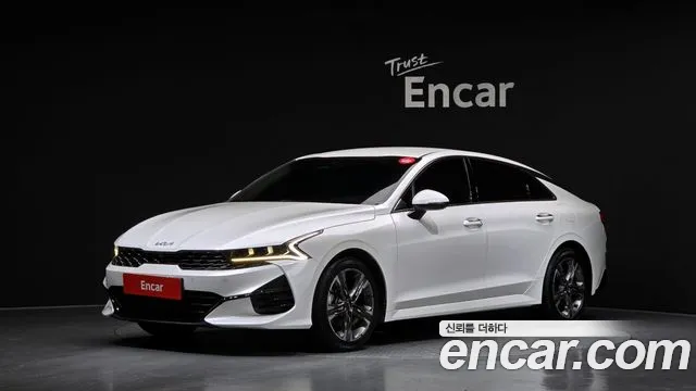 Kia K5 2023 — photo 1