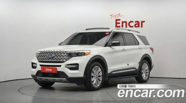 Ford Explorer 2020 — photo 1