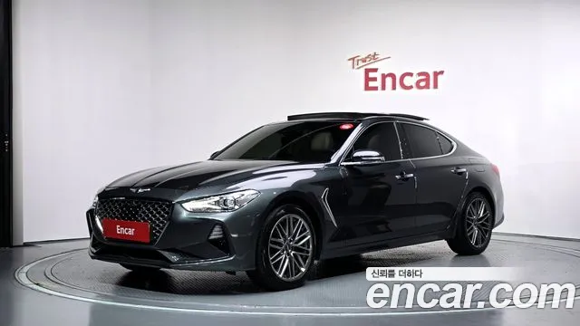 Genesis G70 2018 — photo 1