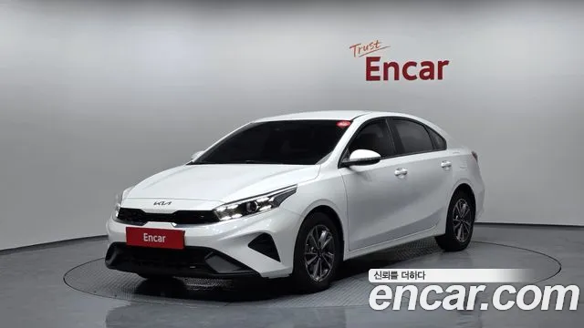 Kia K3 2022 — photo 1