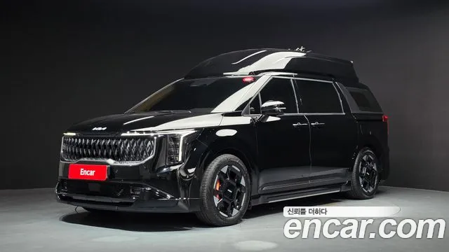 Kia Canival 2025 — photo 1