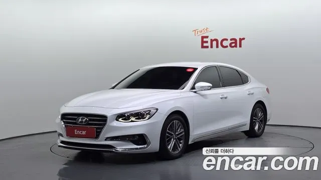 Hyundai Grandeur 2017 — photo 1