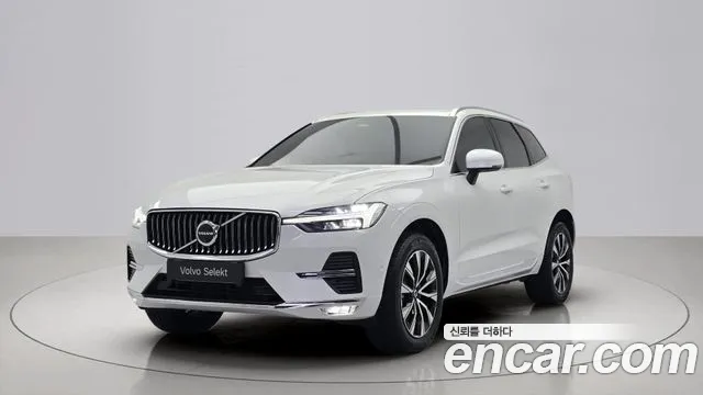 Volvo XC60 2024 — photo 1