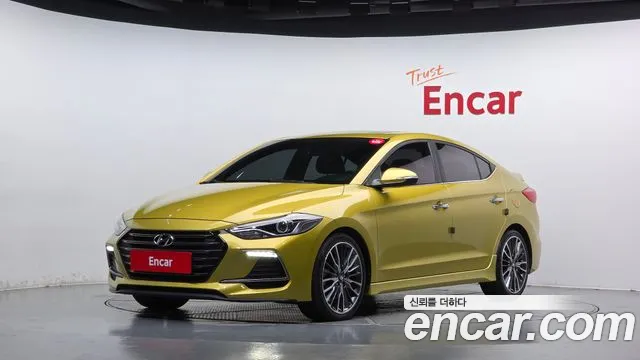 Hyundai AVANTE 2018 — photo 1