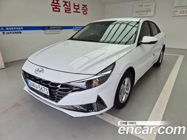 Hyundai AVANTE 2022 — photo 1