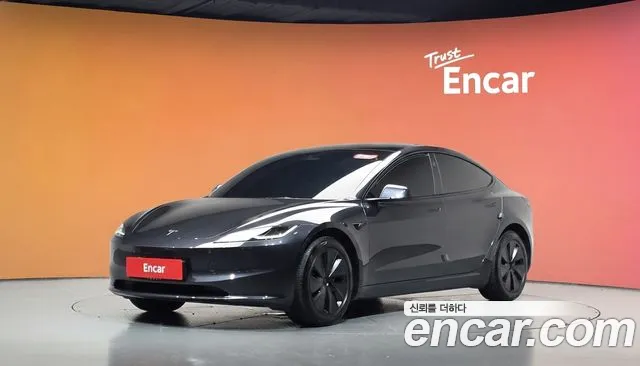 Tesla Model 3 2025 — photo 1