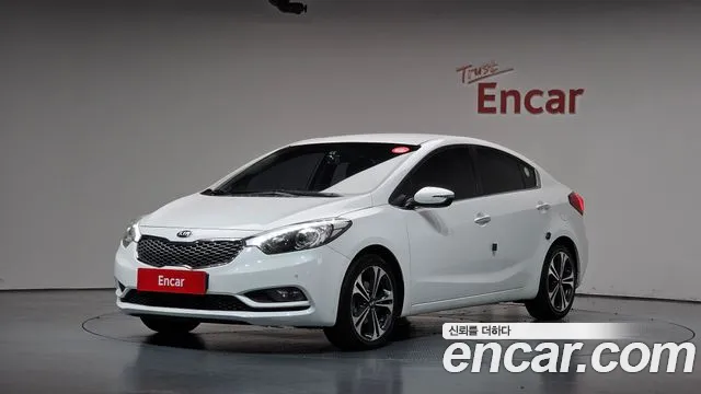 Kia K3 2013 — photo 1