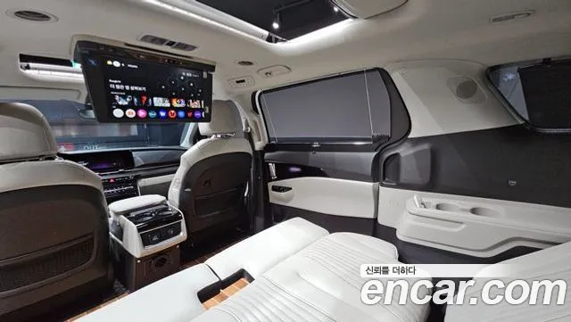 Kia Canival 2021 — photo 1